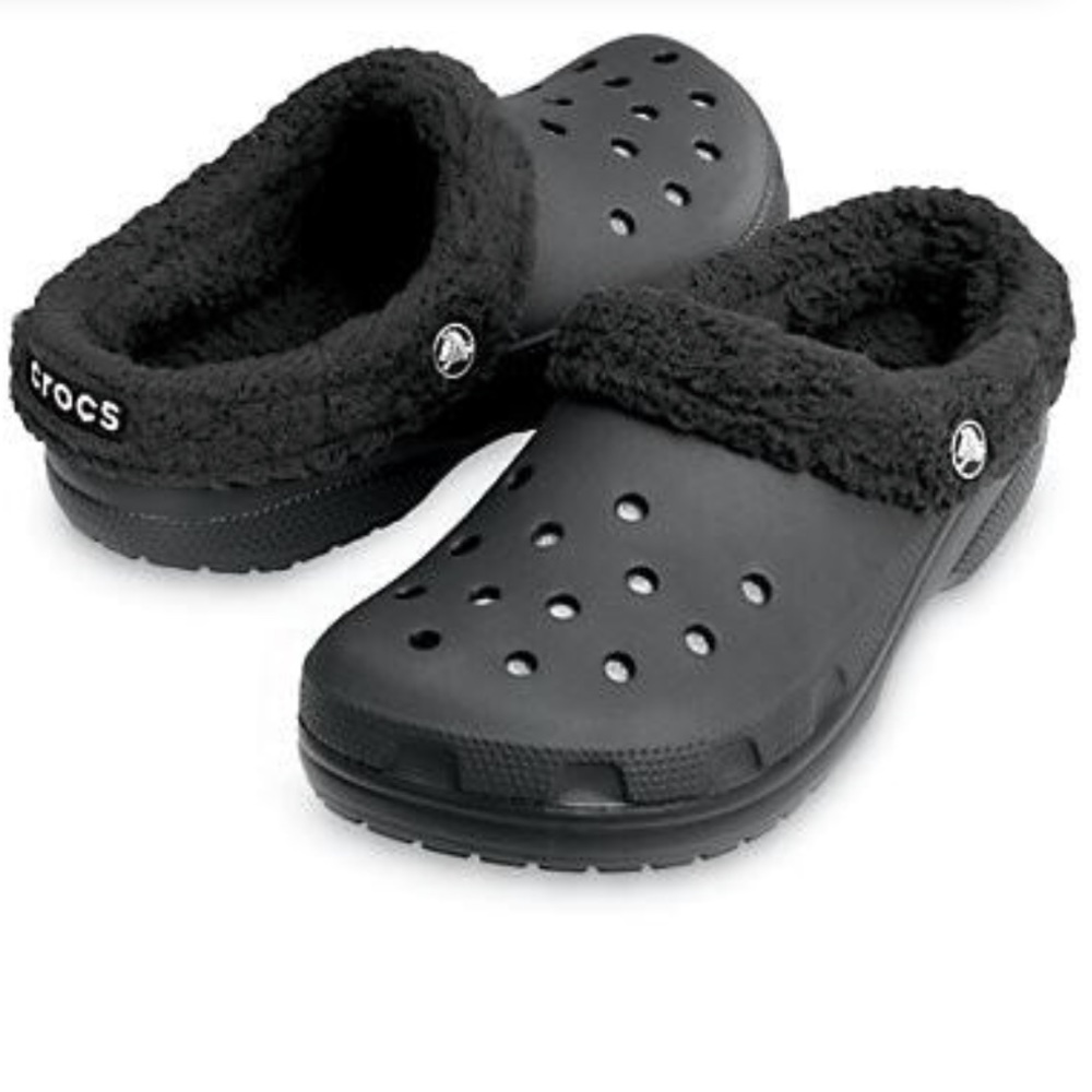 ✨FINAL PRICE DROP✨Crocs Fleece Lined